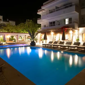 Secret Oasis Ibiza-only Adults Apartahotel